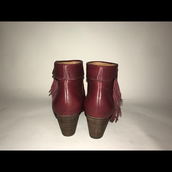 Lucky Brand Zakina Leather Fringe Booties NEW - Picture 8 of 9